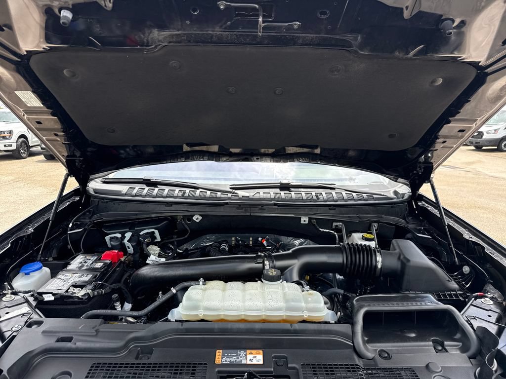 Used 2025 Ford Expedition Active RWD image 35