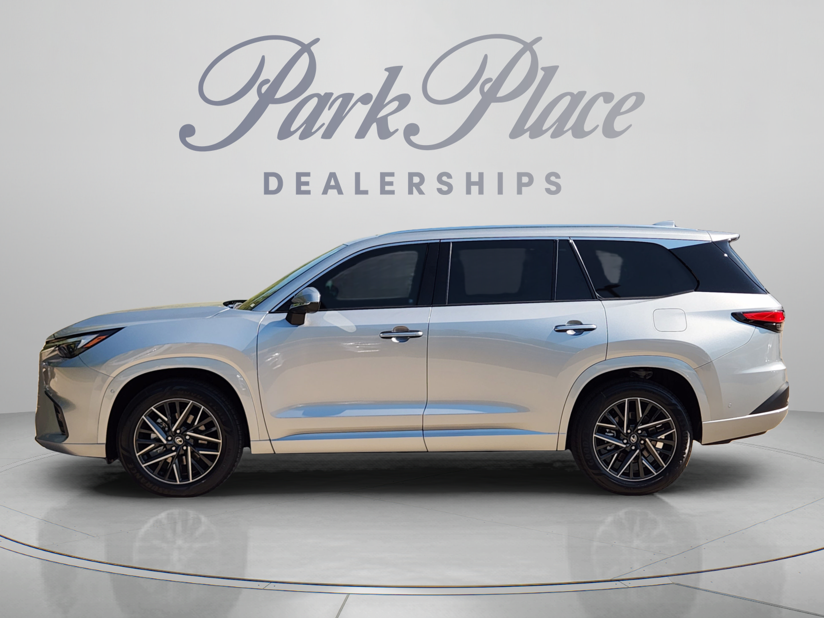 New 2026 Lexus TX 350 AWD image 2