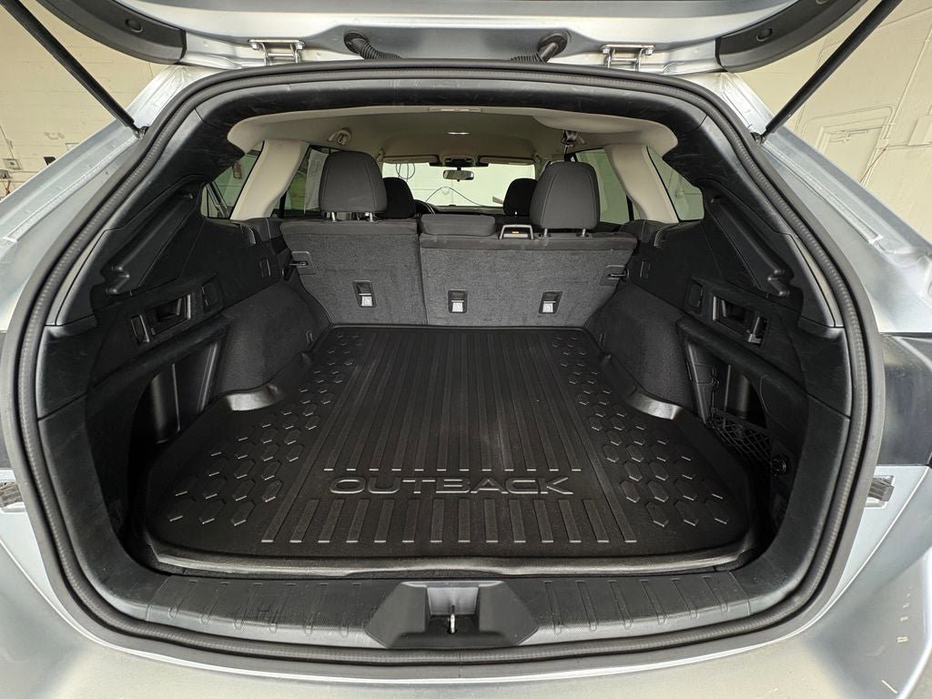 Used 2023 Subaru Outback Premium AWD/4WD image 25
