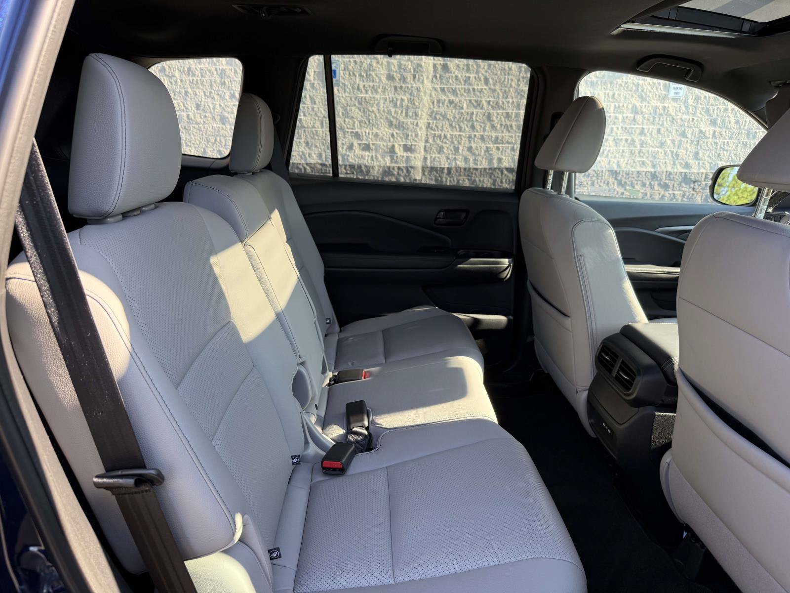 Certified 2024 Honda Passport EX-L image 16