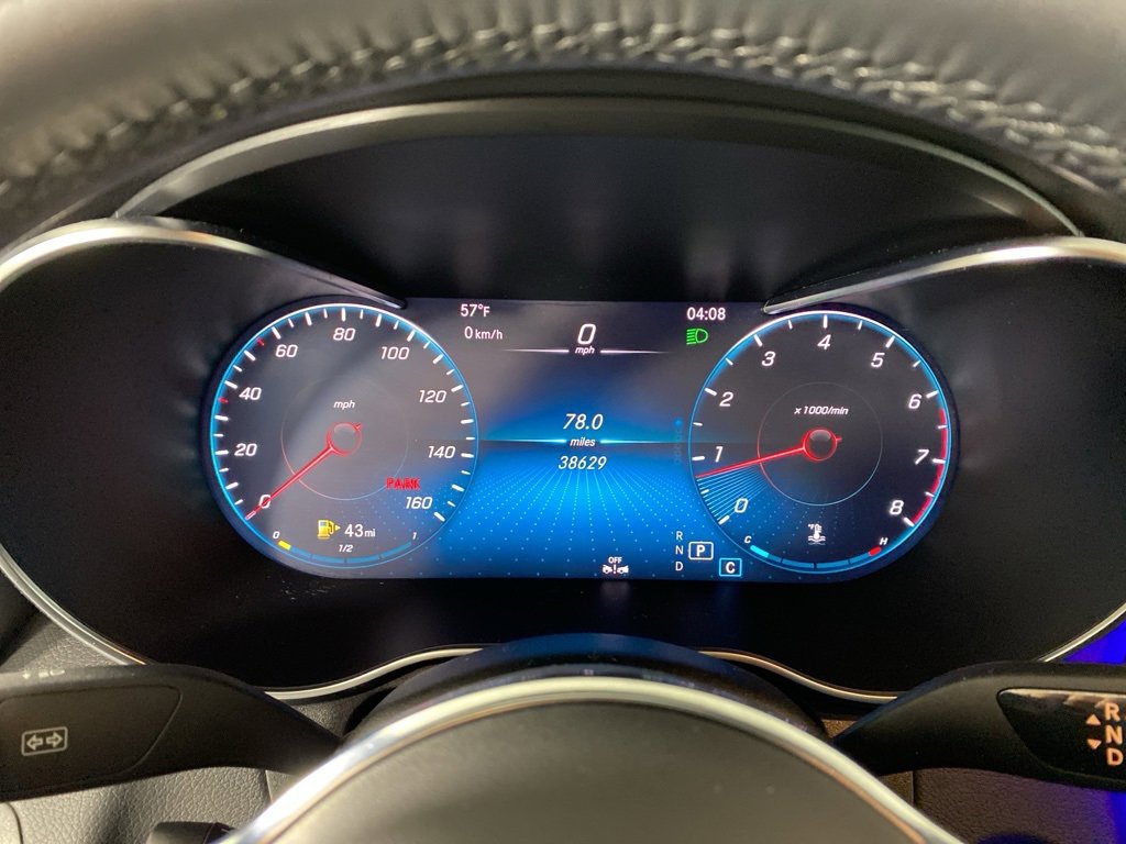 Used 2023 Mercedes-Benz GLC 300 4MATIC Coupe image 19