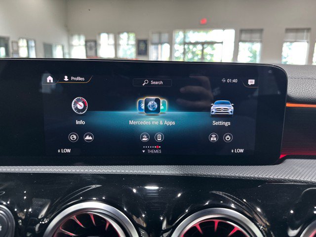 Used 2021 Mercedes-Benz CLA 250 4MATIC image 58