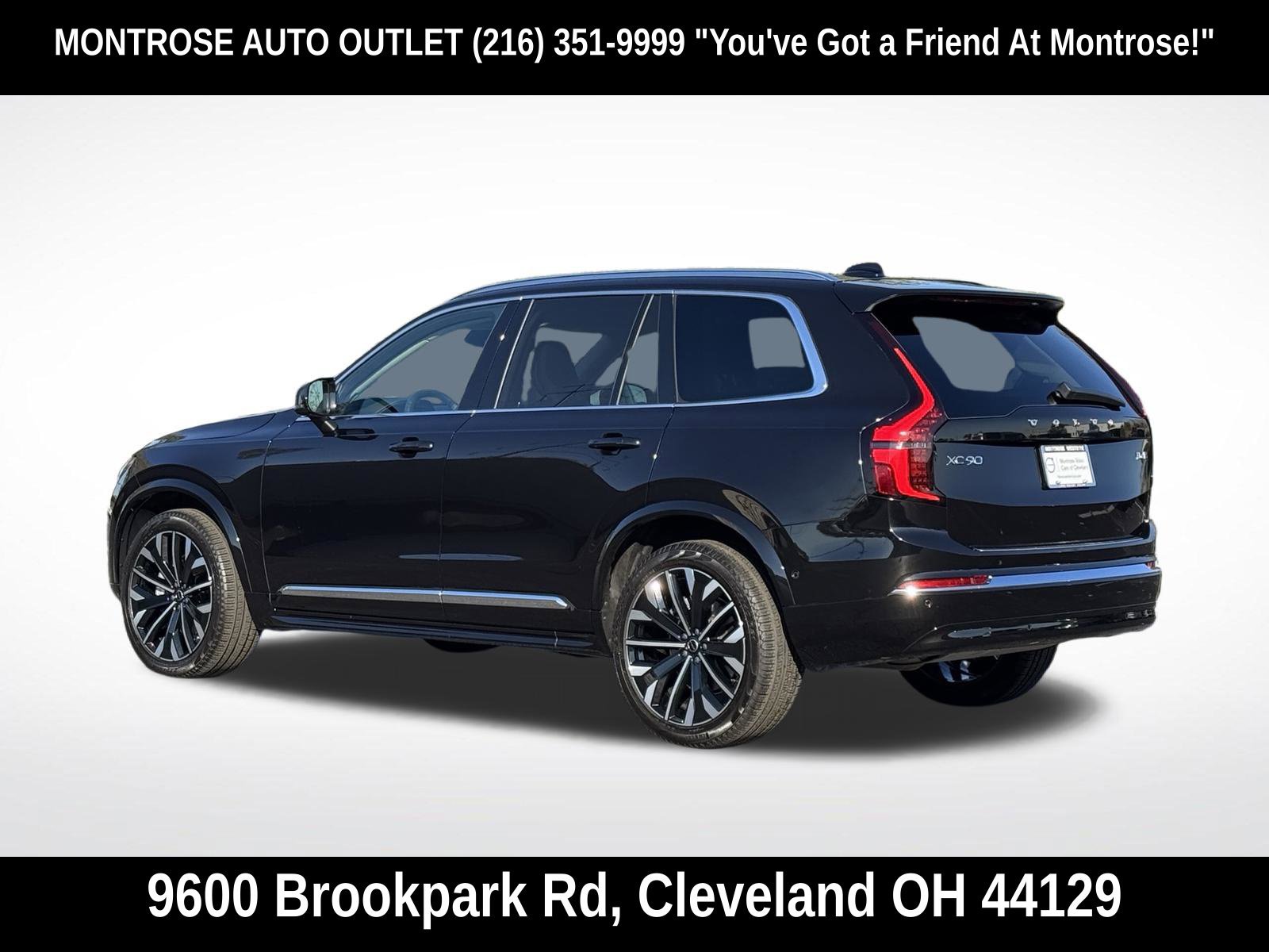 Certified 2025 Volvo XC90 B6 Ultra w/ Protection Package Premier AWD/4WD image 7