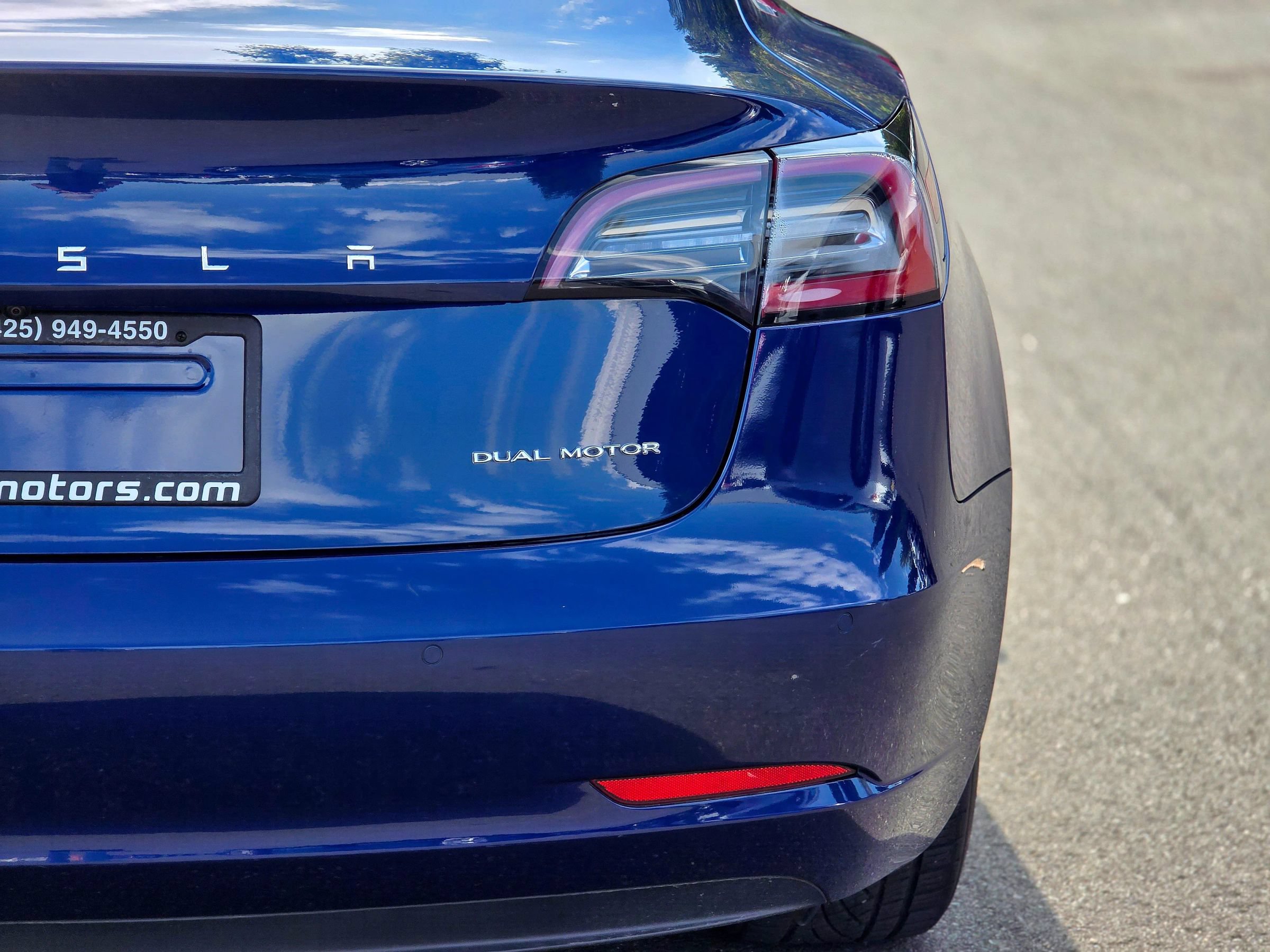 Used 2018 Tesla Model 3 Long Range AWD/4WD image 12