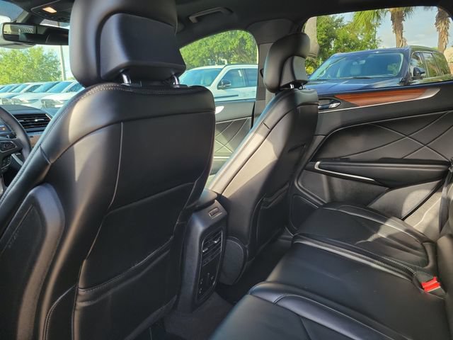 Certified 2019 Lincoln MKC Reserve w/ MKC Climate Package FWD image 15