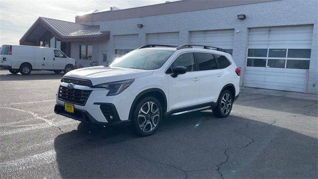 Used 2024 Subaru Ascent Limited w/ Technology Package image 5