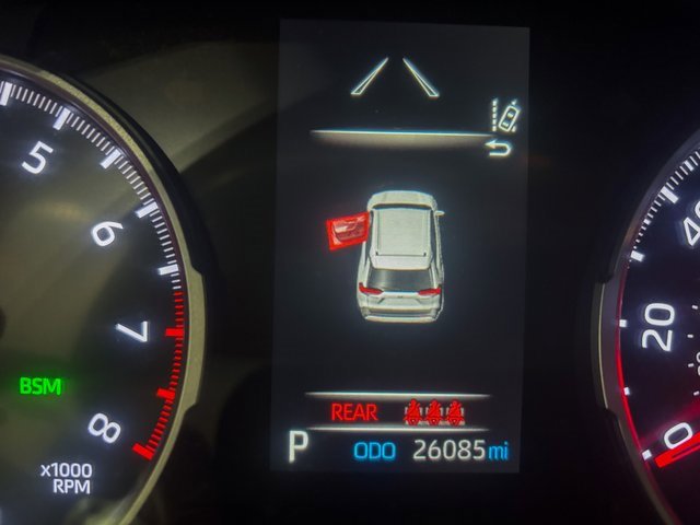 Used 2019 Toyota RAV4 XLE image 18