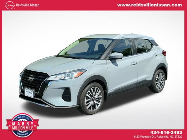 Used 2024 Nissan Kicks SV