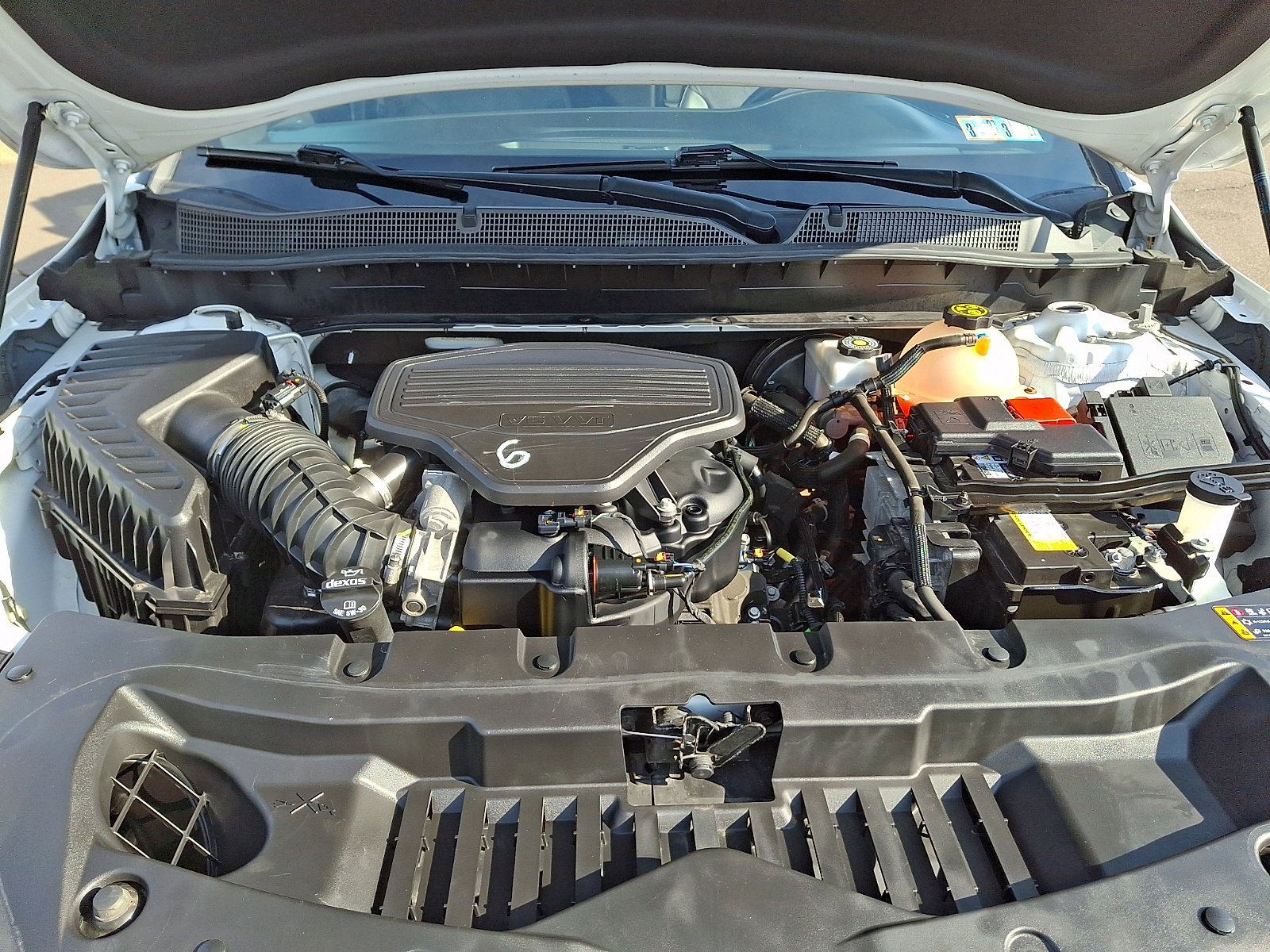 Used 2020 Chevrolet Blazer LT image 30