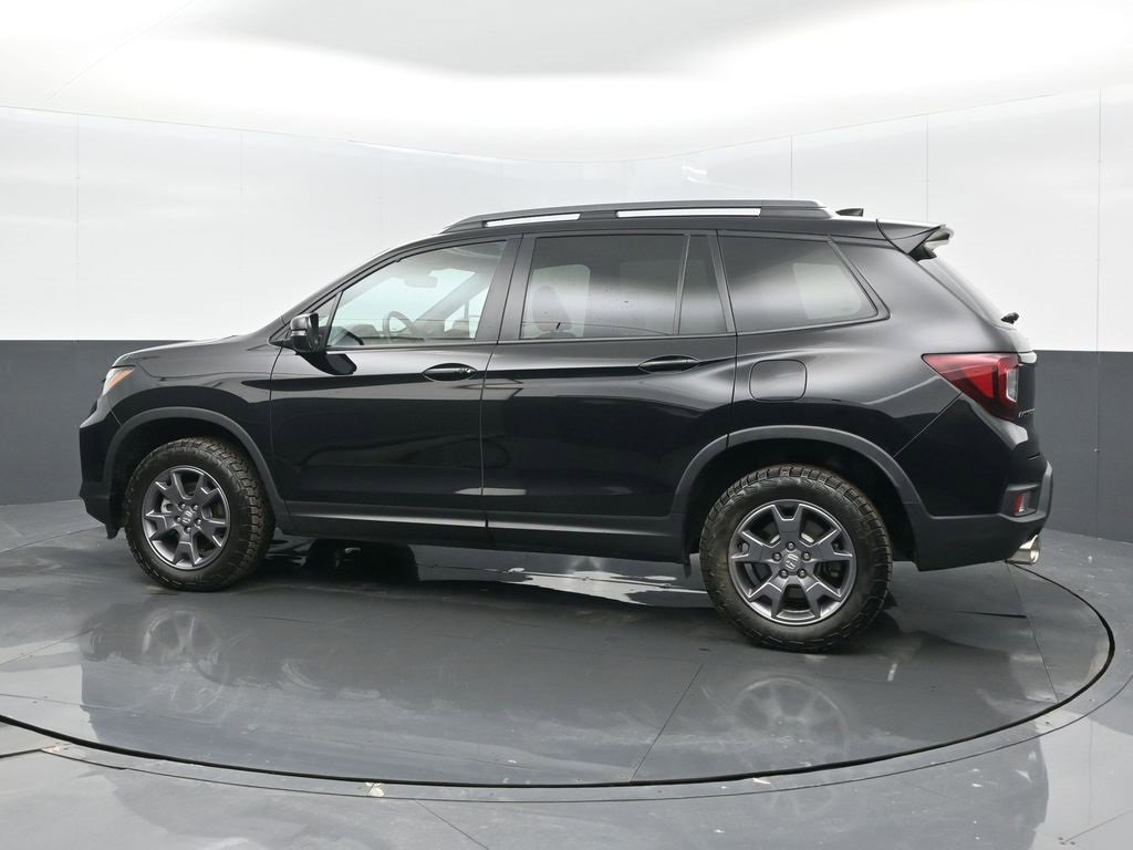 Used 2024 Honda Passport TrailSport image 13