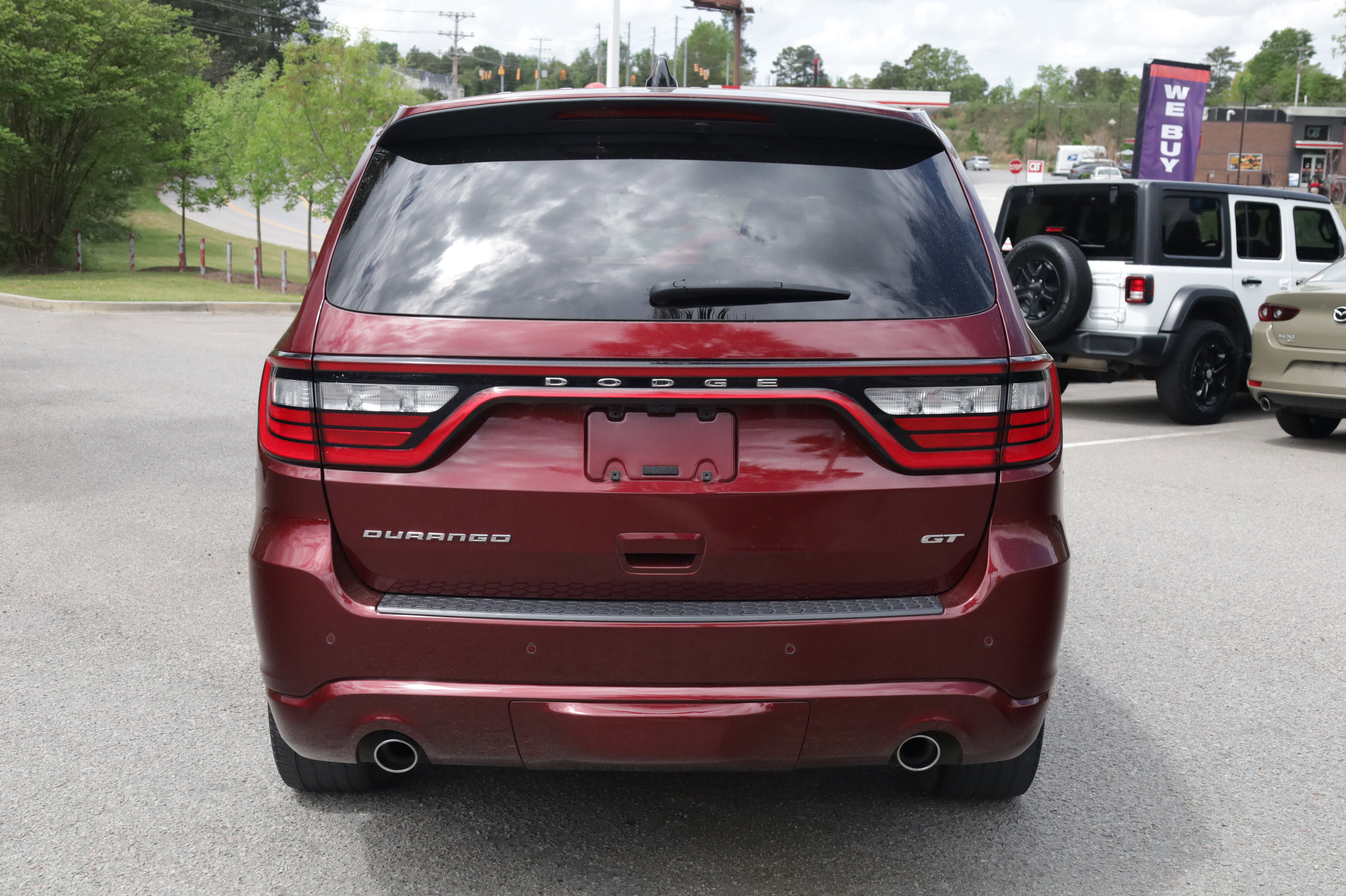 Used 2023 Dodge Durango GT image 4