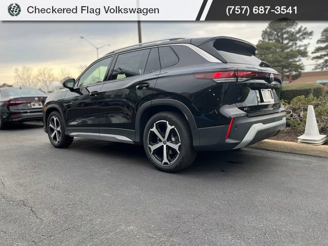 New 2026 Volkswagen Tiguan SE image 7