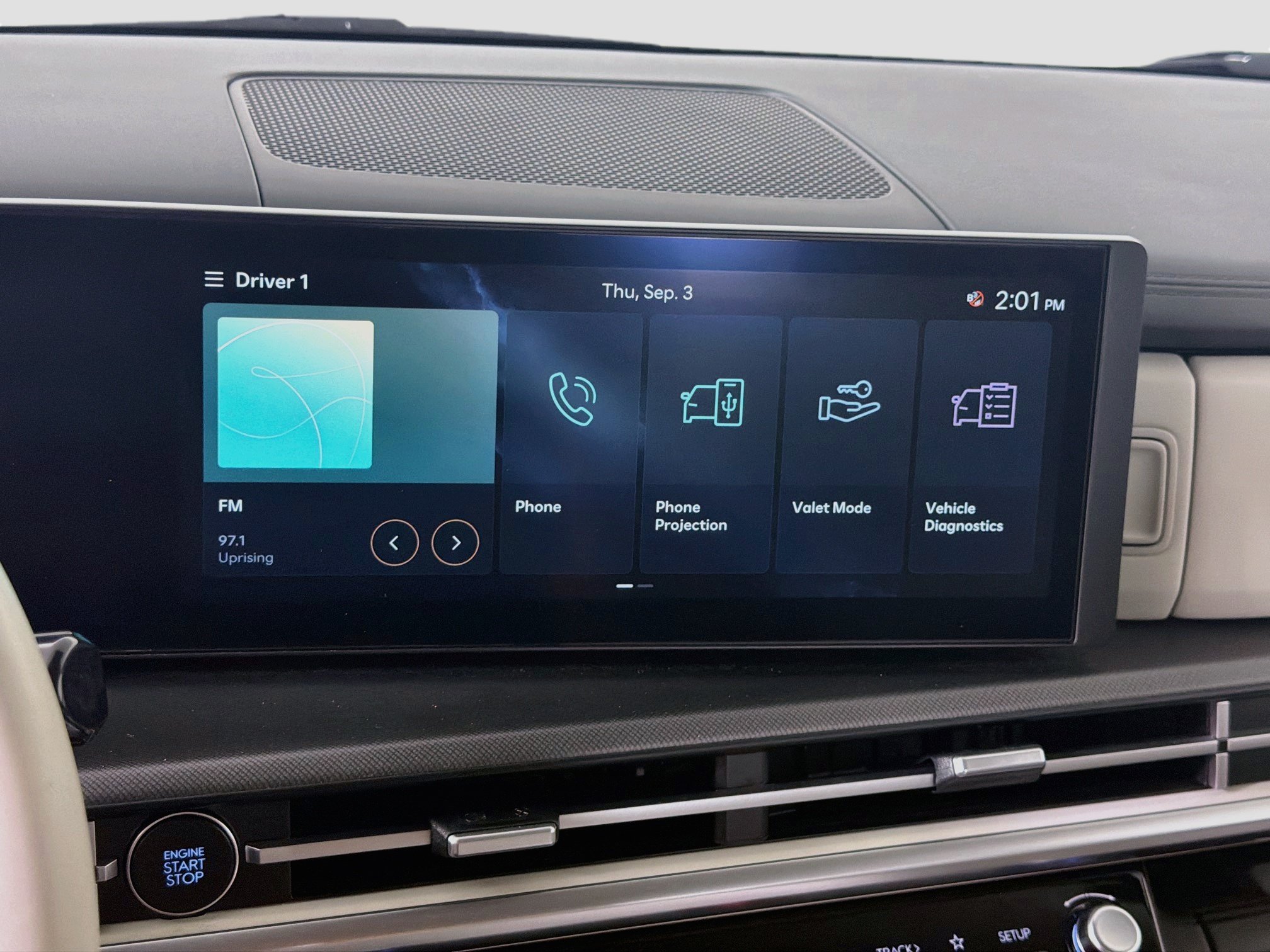 Used 2026 Hyundai Santa Fe SEL FWD image 19