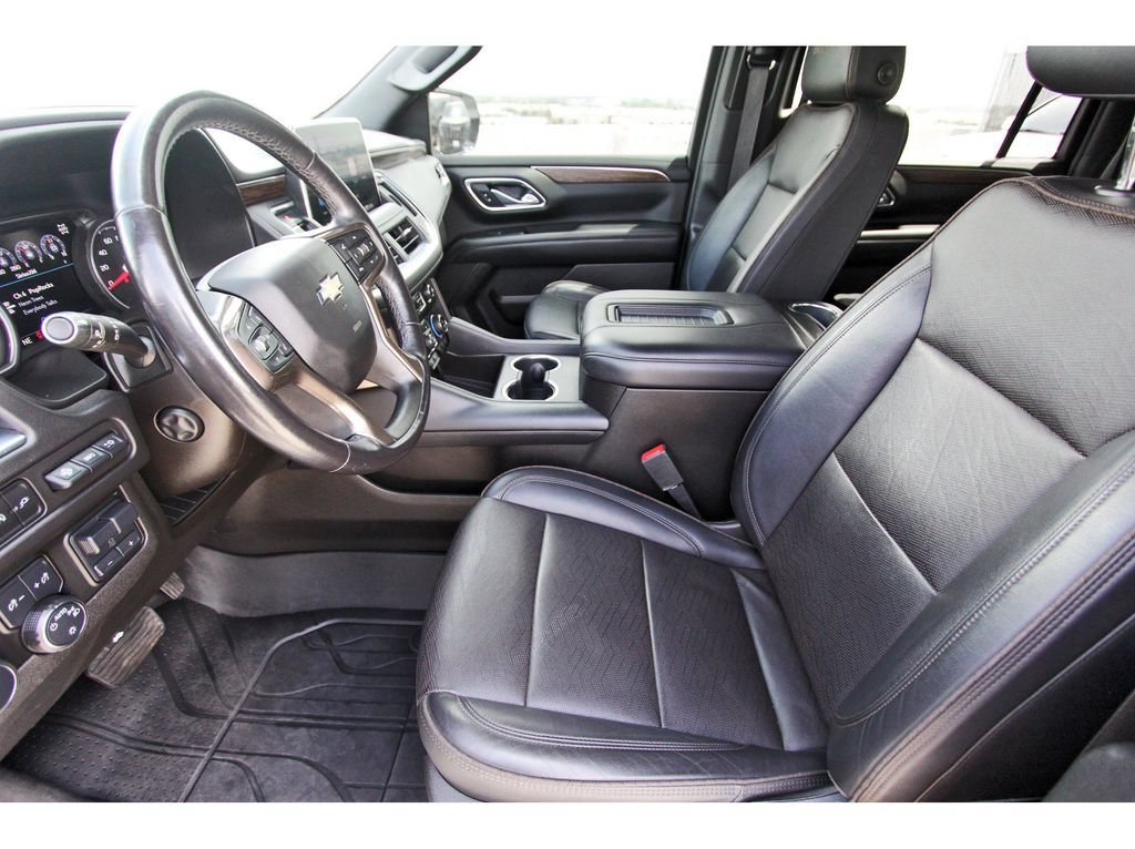 Used 2021 Chevrolet Suburban High Country w/ Premium Package AWD/4WD image 6