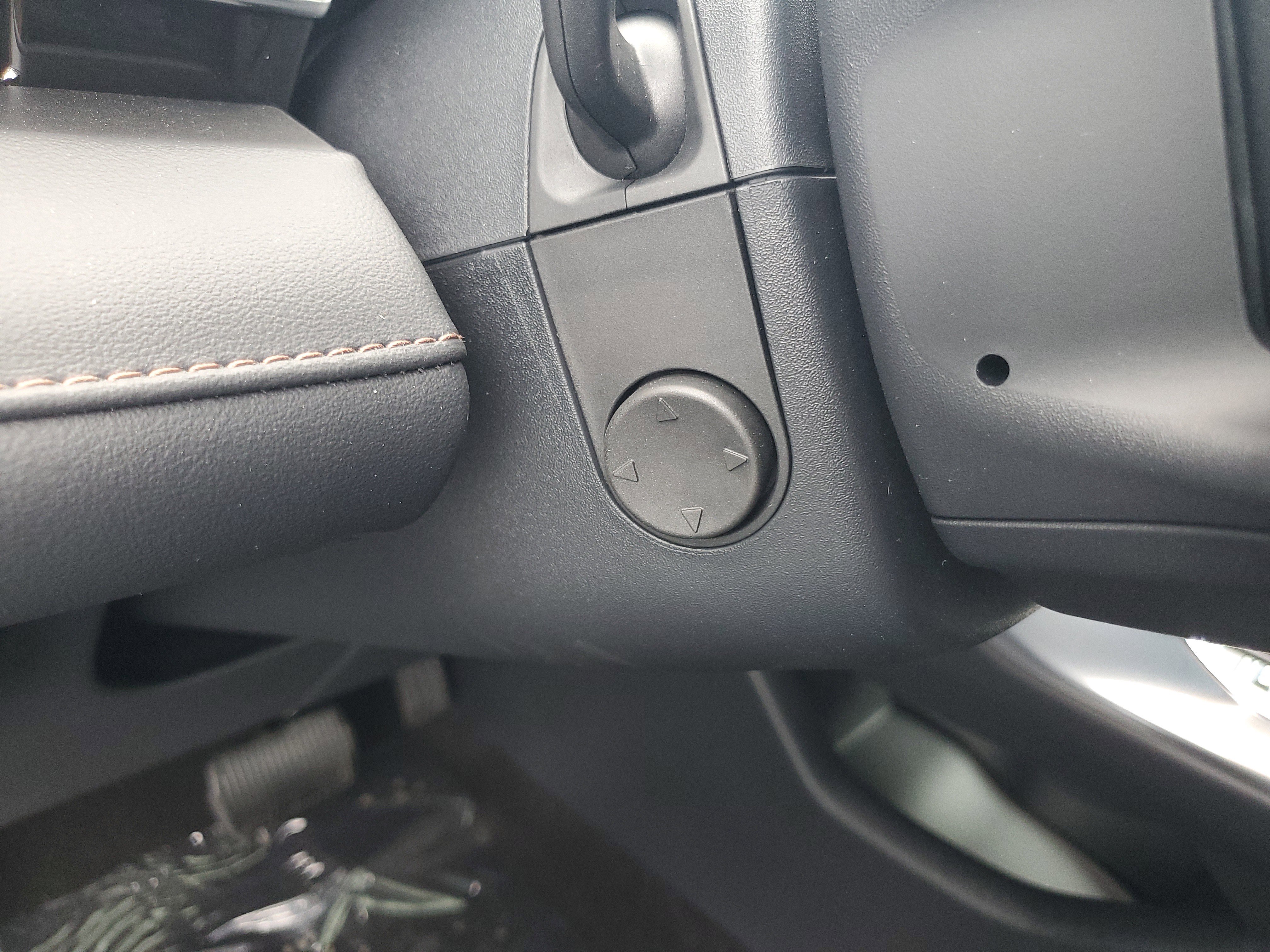 New 2026 Lincoln Nautilus Reserve w/ Jet Appearance Package image 15