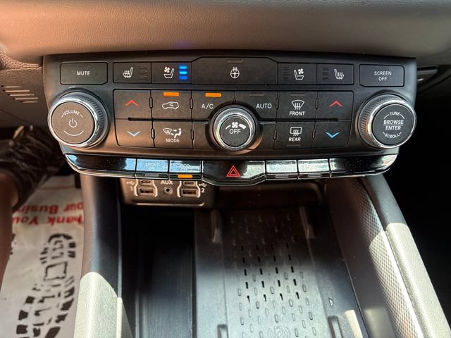 Used 2025 Dodge Durango R/T w/ Blacktop Package AWD/4WD image 18