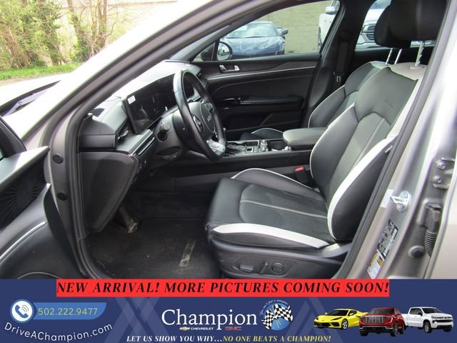 Used 2025 Kia K5 GT-Line w/ GT-Line Premium Package AWD/4WD image 11