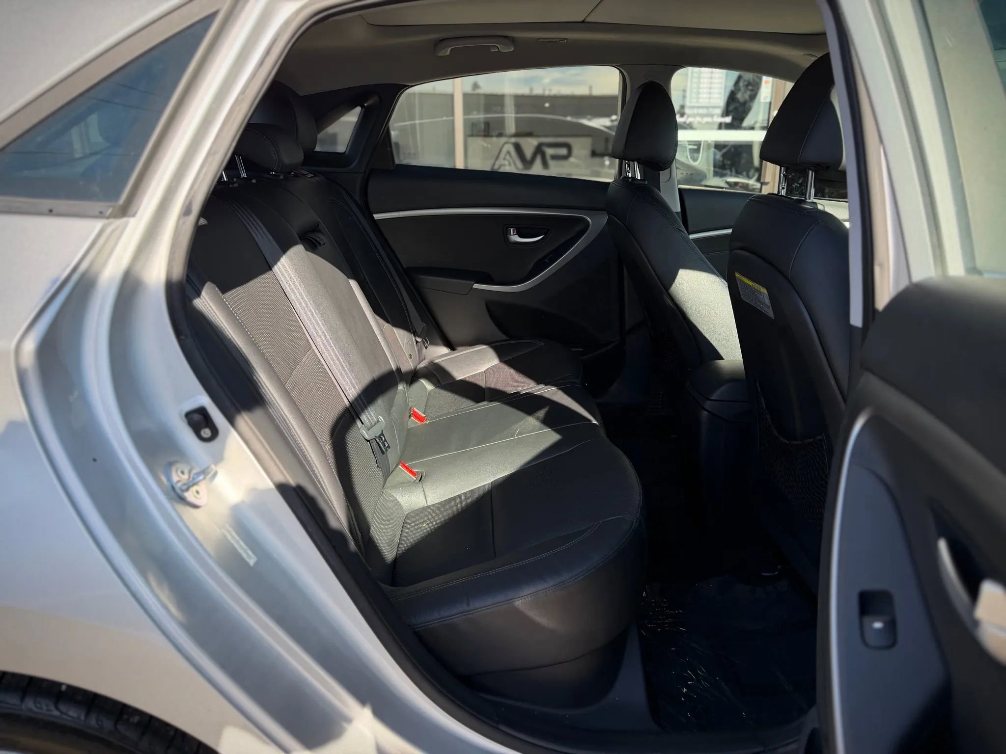 Used 2013 Hyundai Elantra GT w/ Style Pkg image 17