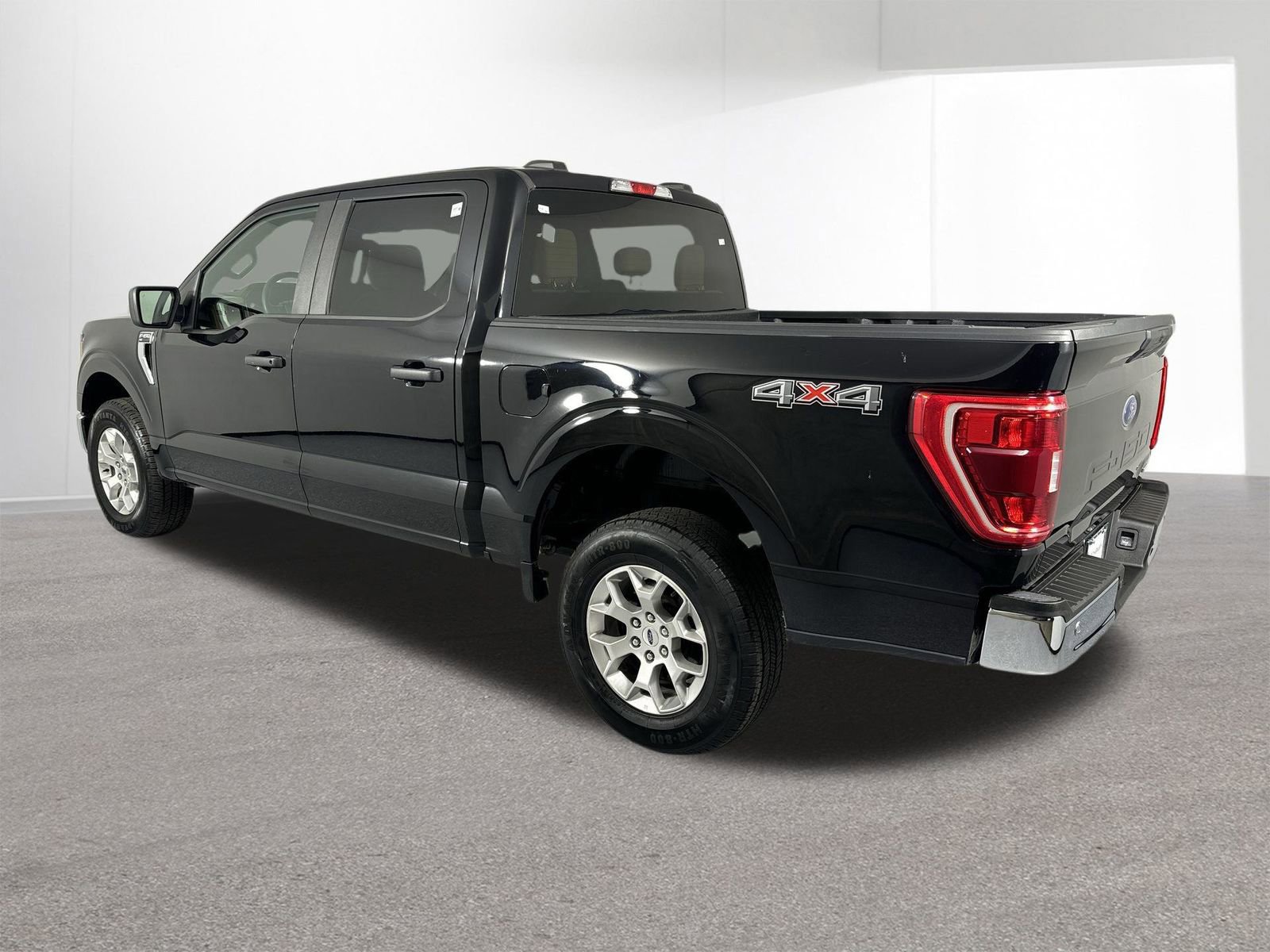Used 2023 Ford F150 XLT image 31