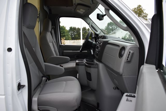New 2025 Ford E-350 and Econoline 350 Super Duty w/ Power Equipment Group image 33