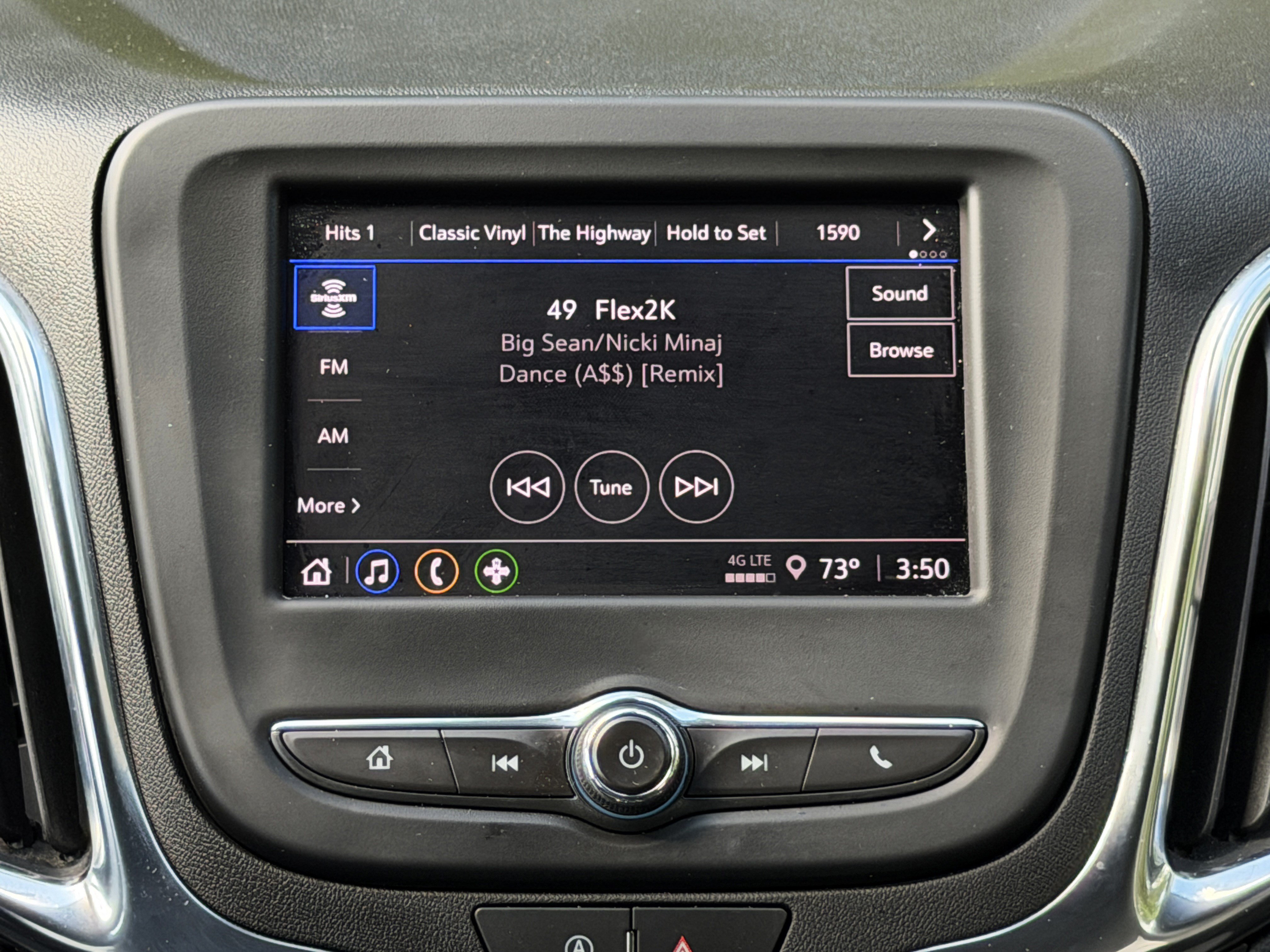 Used 2024 Chevrolet Equinox LT FWD image 27
