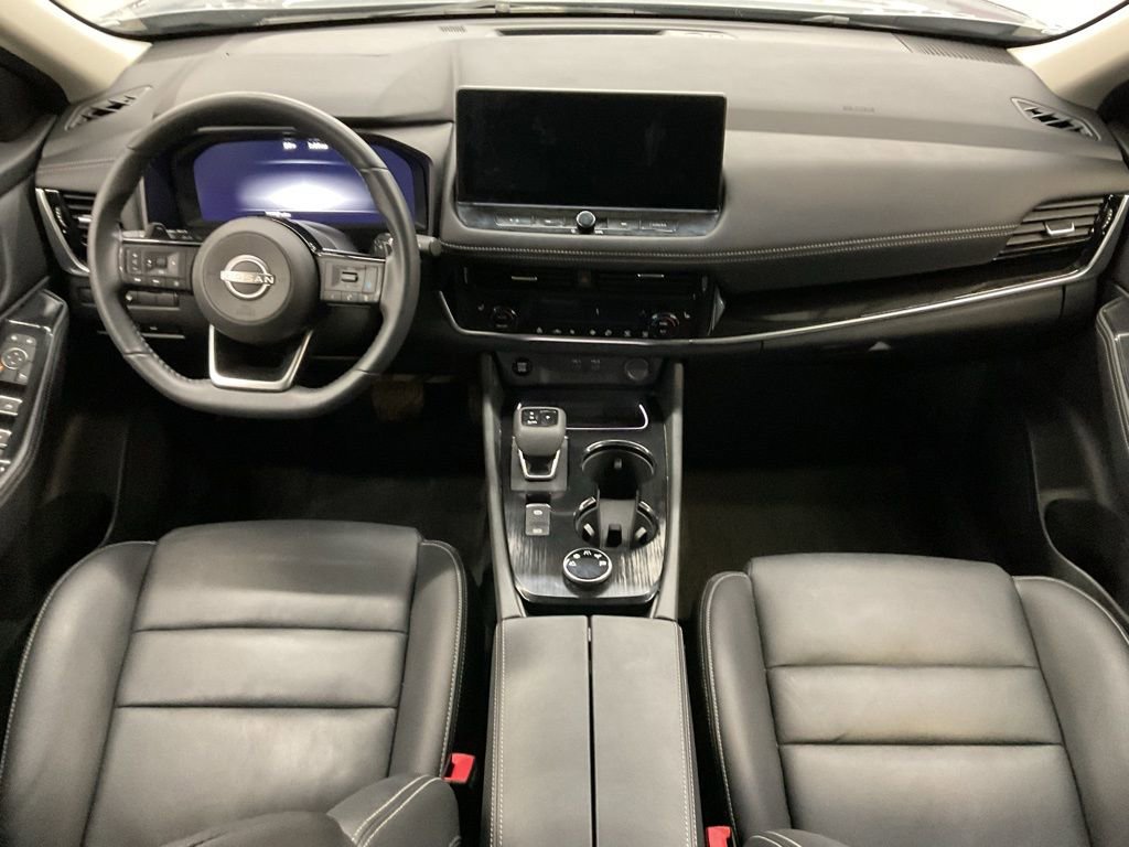 Used 2024 Nissan Rogue SL image 16
