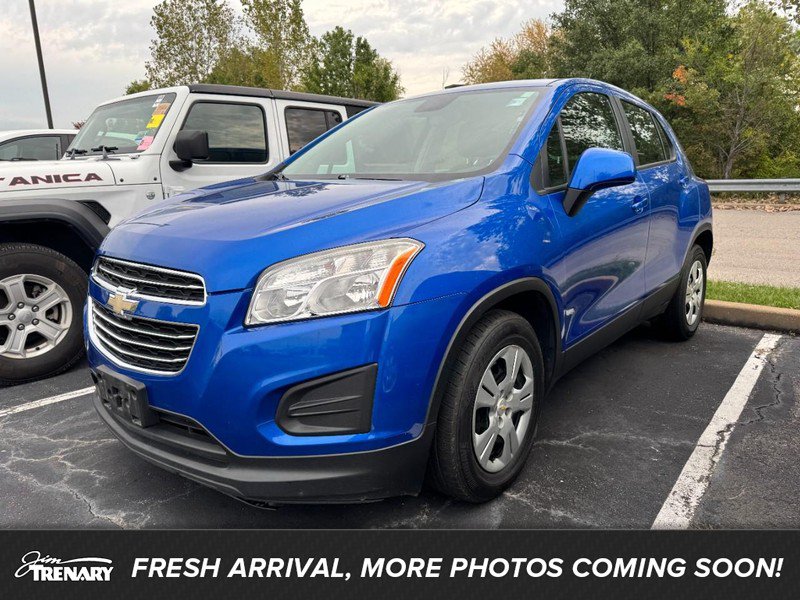 Used 2015 Chevrolet Trax LS FWD image 1