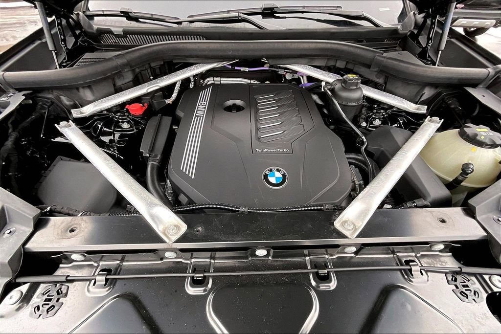 Used 2023 BMW X5 xDrive40i image 9