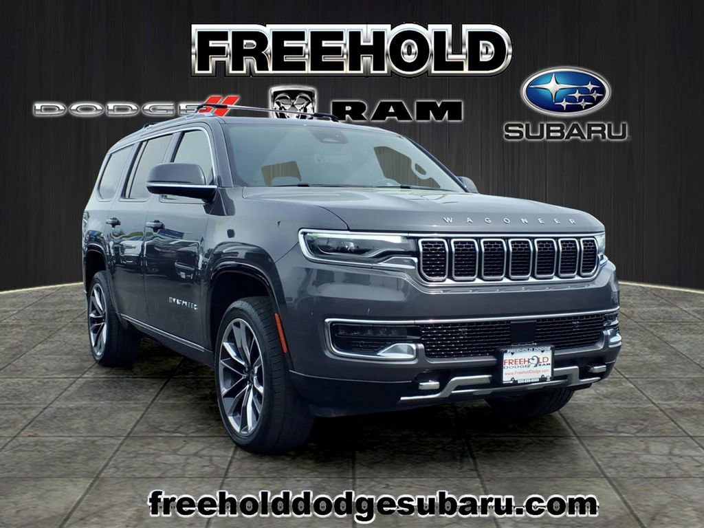 Used 2022 Jeep Wagoneer Series III w/ Premium Group I AWD/4WD image 1