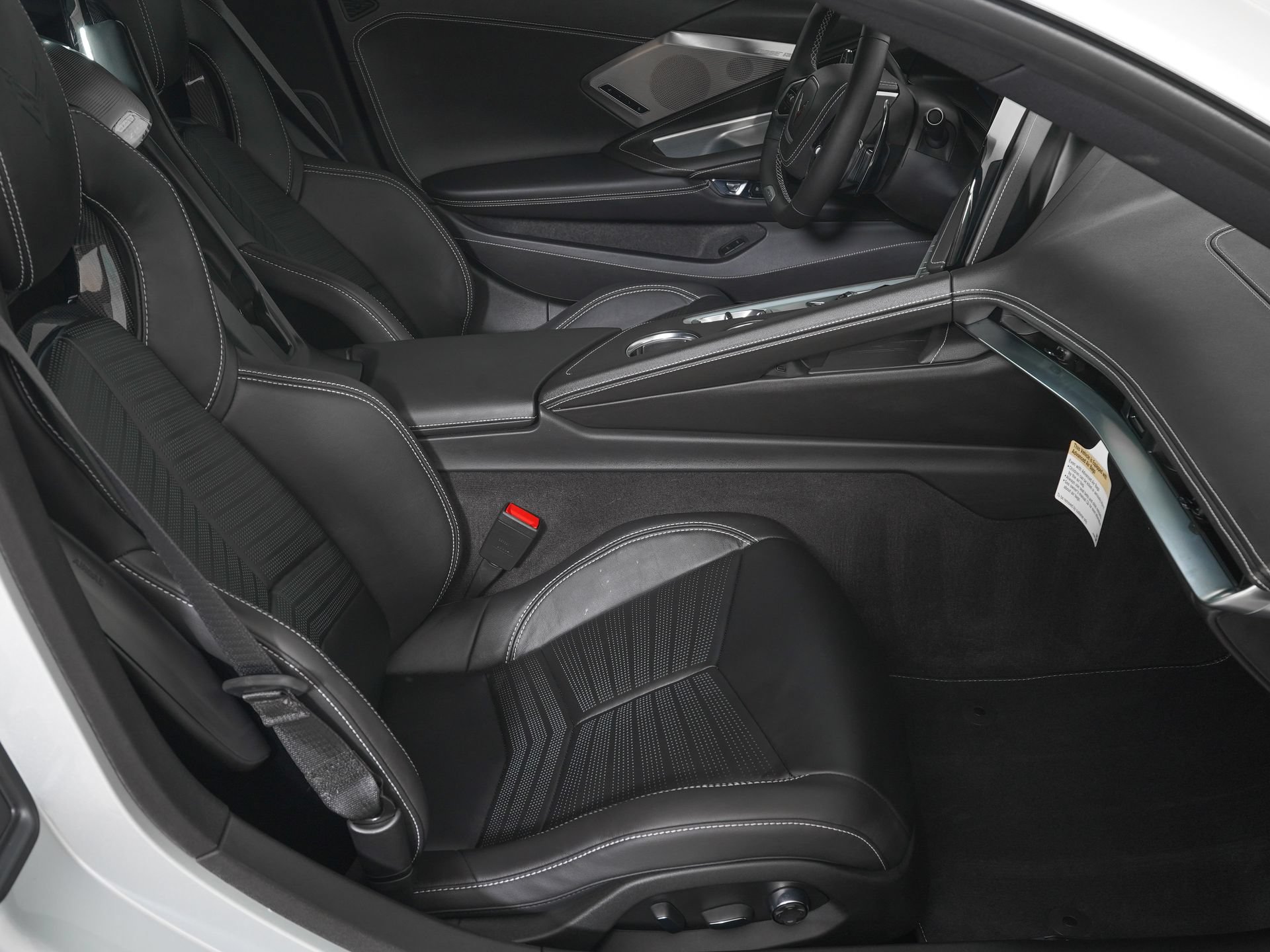 Used 2026 Chevrolet Corvette Z06 RWD image 8