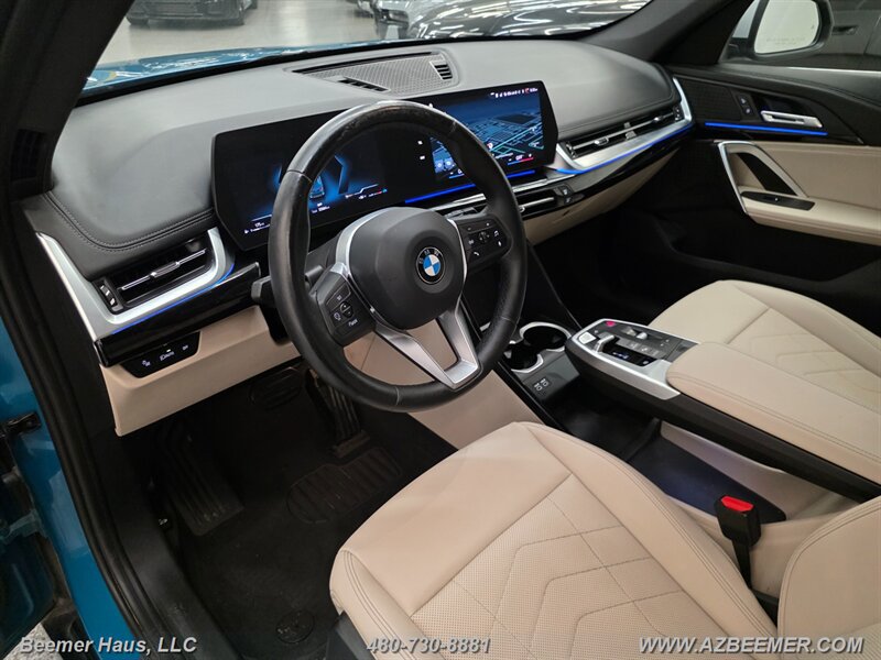 Used 2023 BMW X1 xDrive28i w/ Convenience Package AWD/4WD image 16