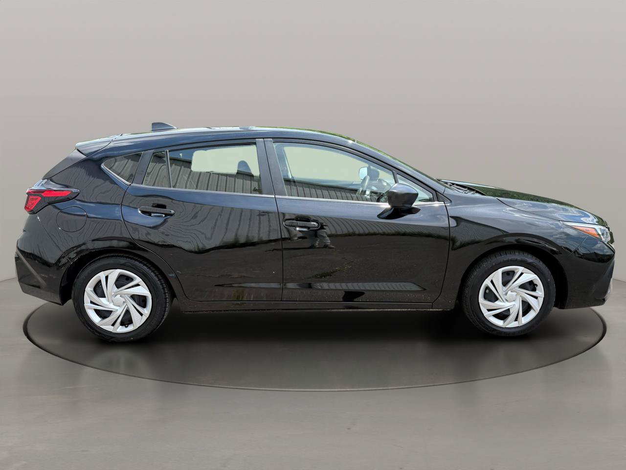 Used 2024 Subaru Impreza 2.0i AWD/4WD image 9