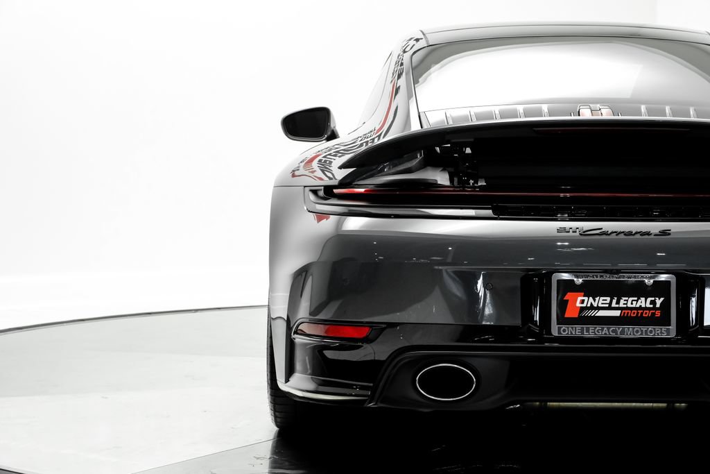Used 2025 Porsche 911 Carrera S RWD image 34