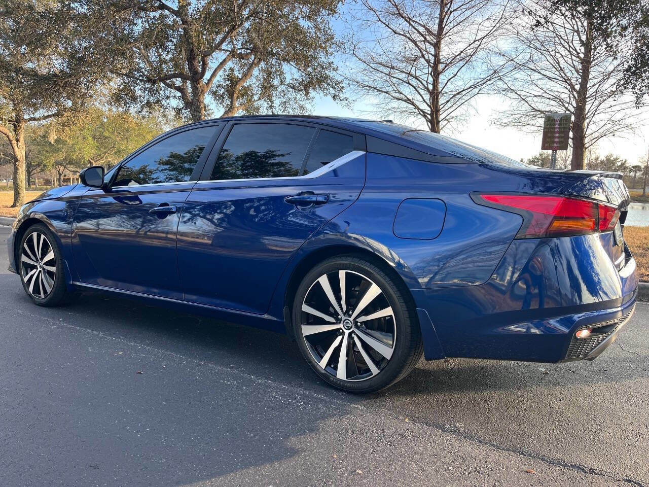 Used 2019 Nissan Altima 2.5 SR image 4