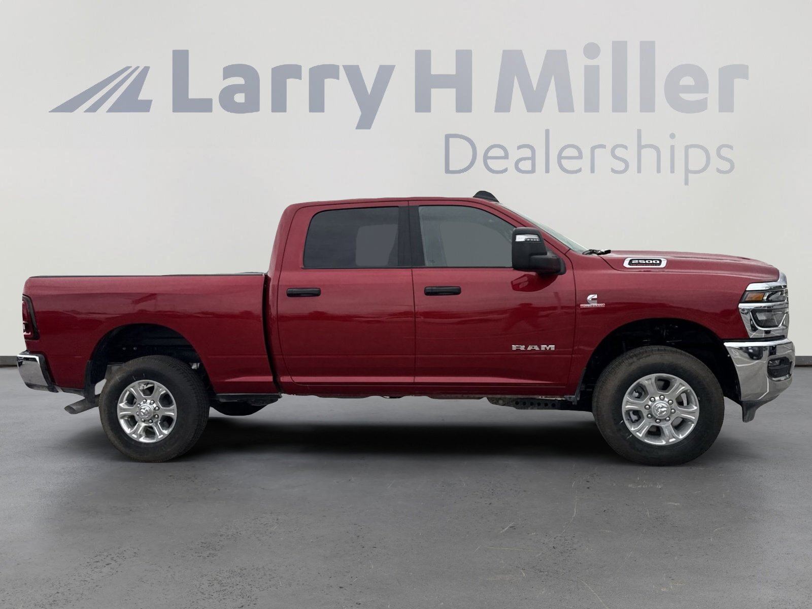 New 2025 RAM 2500 Big Horn AWD/4WD image 9