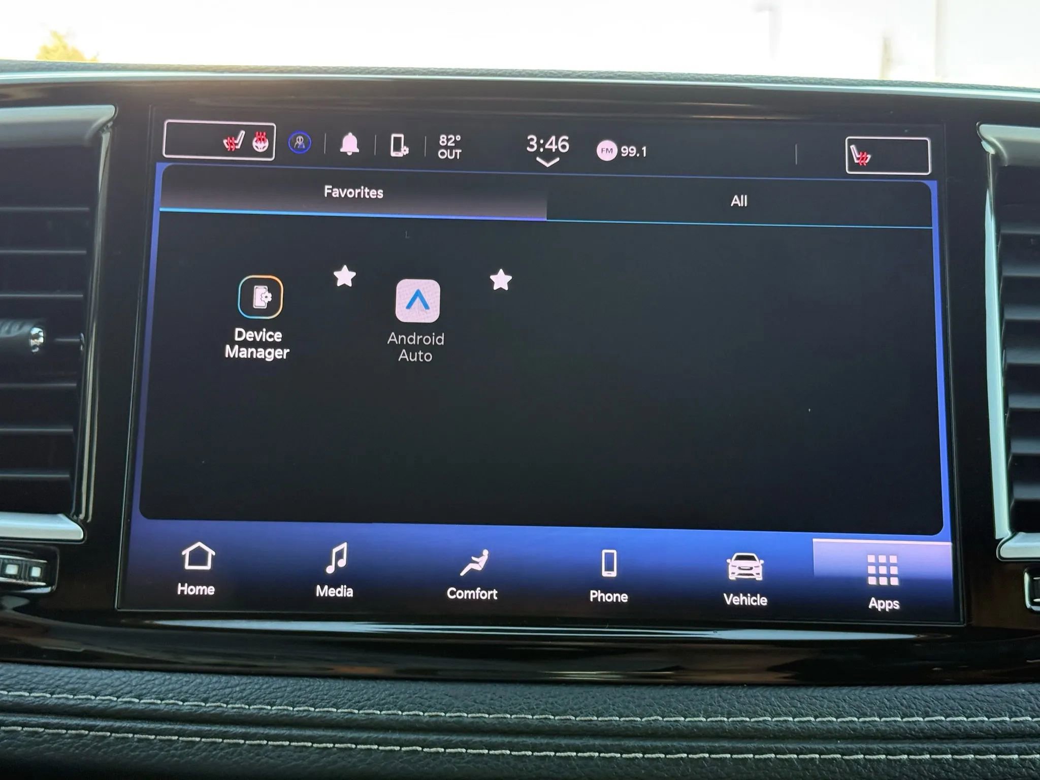 Used 2022 Chrysler Pacifica Touring-L image 44