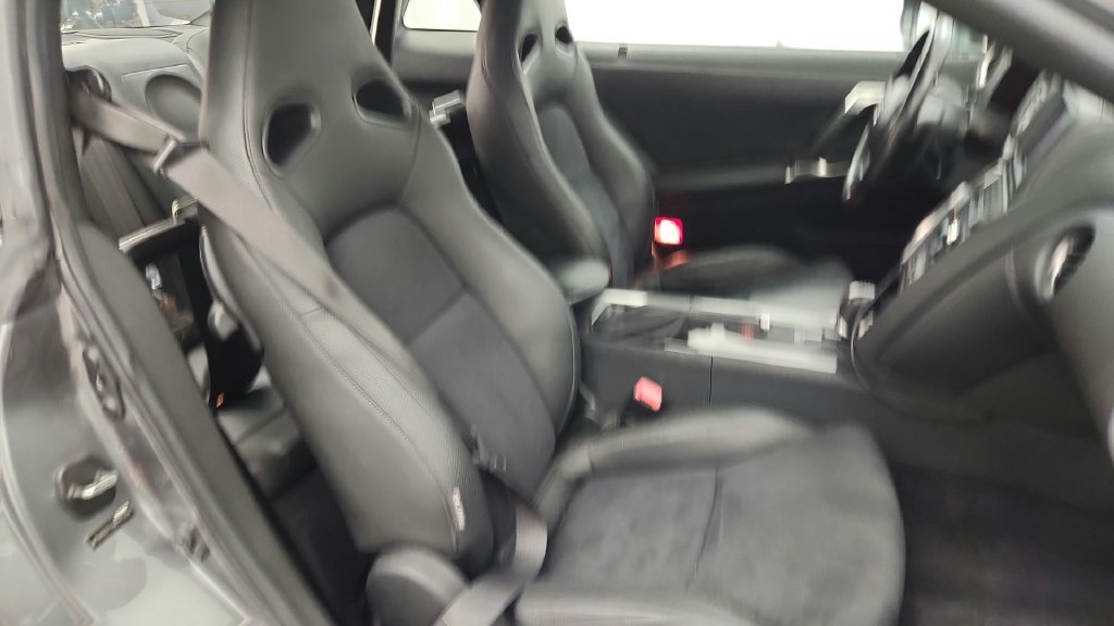 Used 2011 Nissan GT-R Premium AWD/4WD image 57