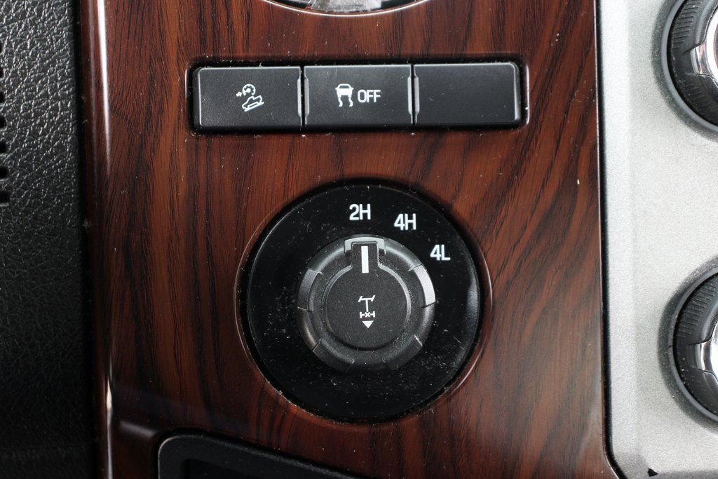 Used 2016 Ford F250 Lariat w/ Lariat Ultimate Package image 33