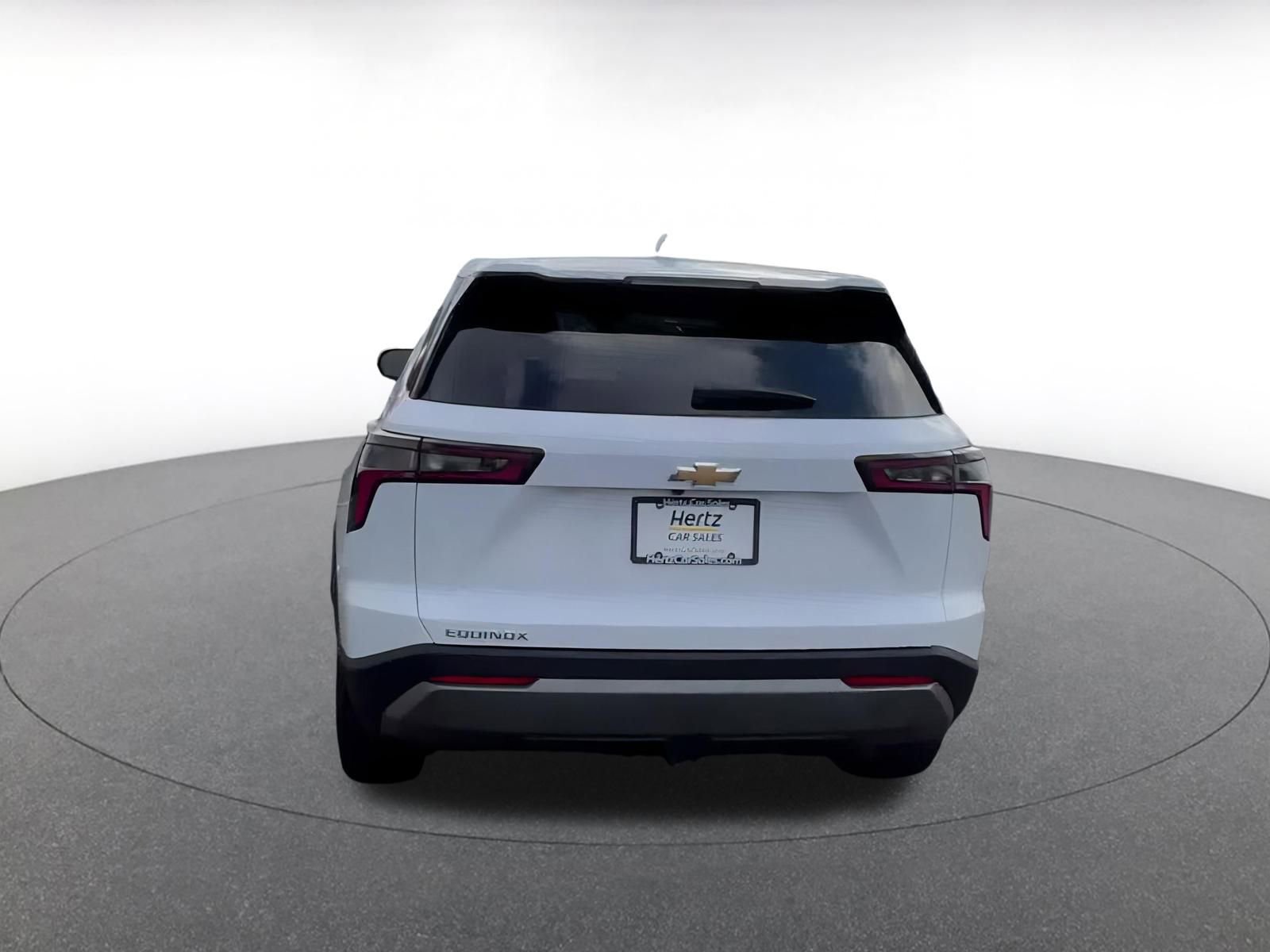 Used 2025 Chevrolet Equinox LT image 12