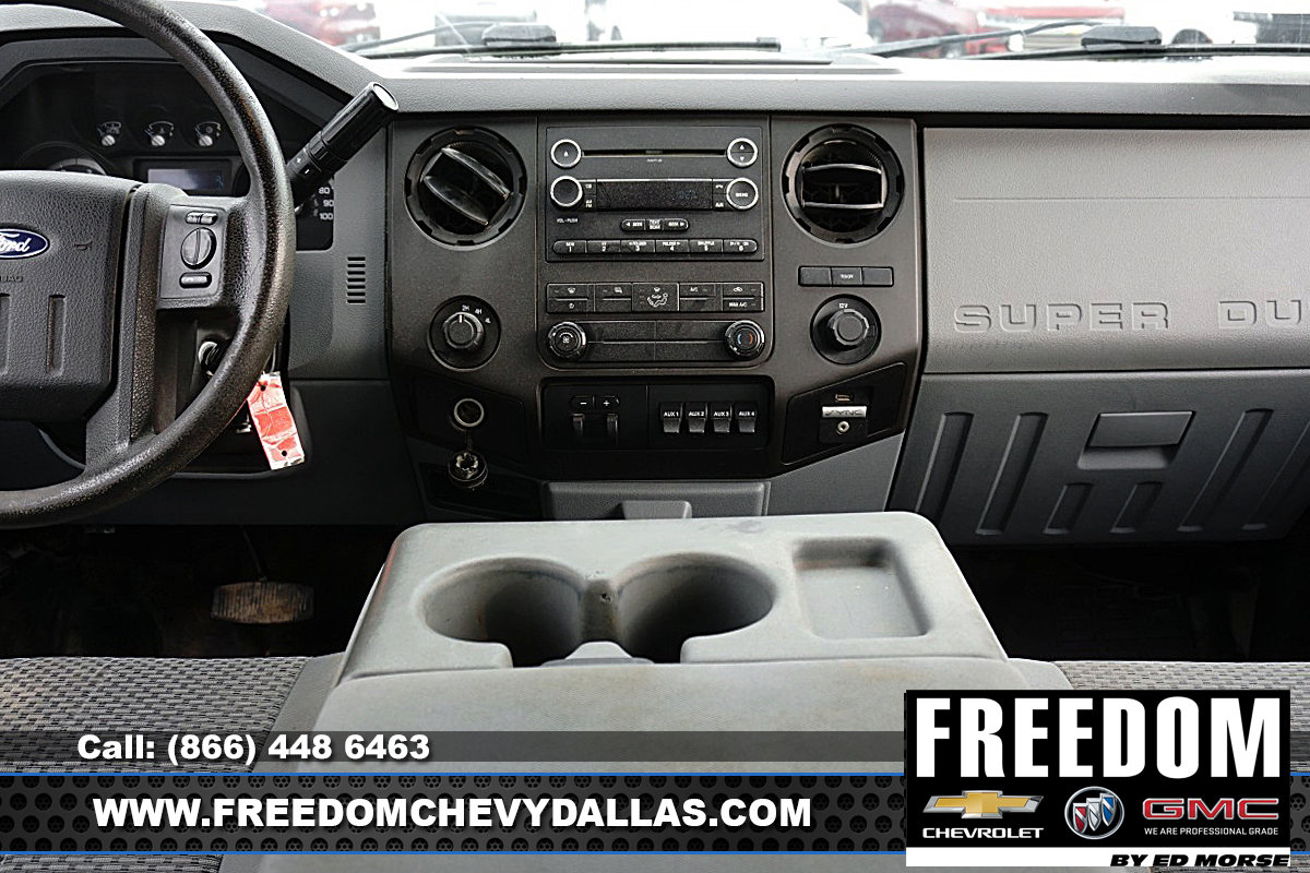 Used 2015 Ford F550 4x4 Crew Cab Super Duty image 12