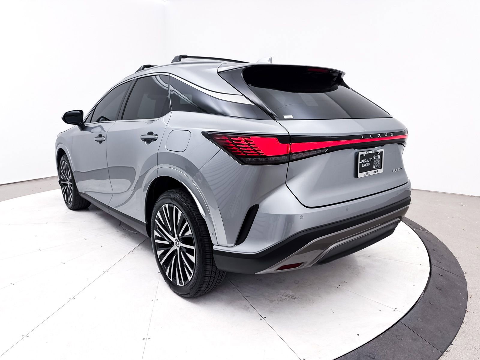 Used 2023 Lexus RX 350 Premium Plus w/ Cold Area Package image 18