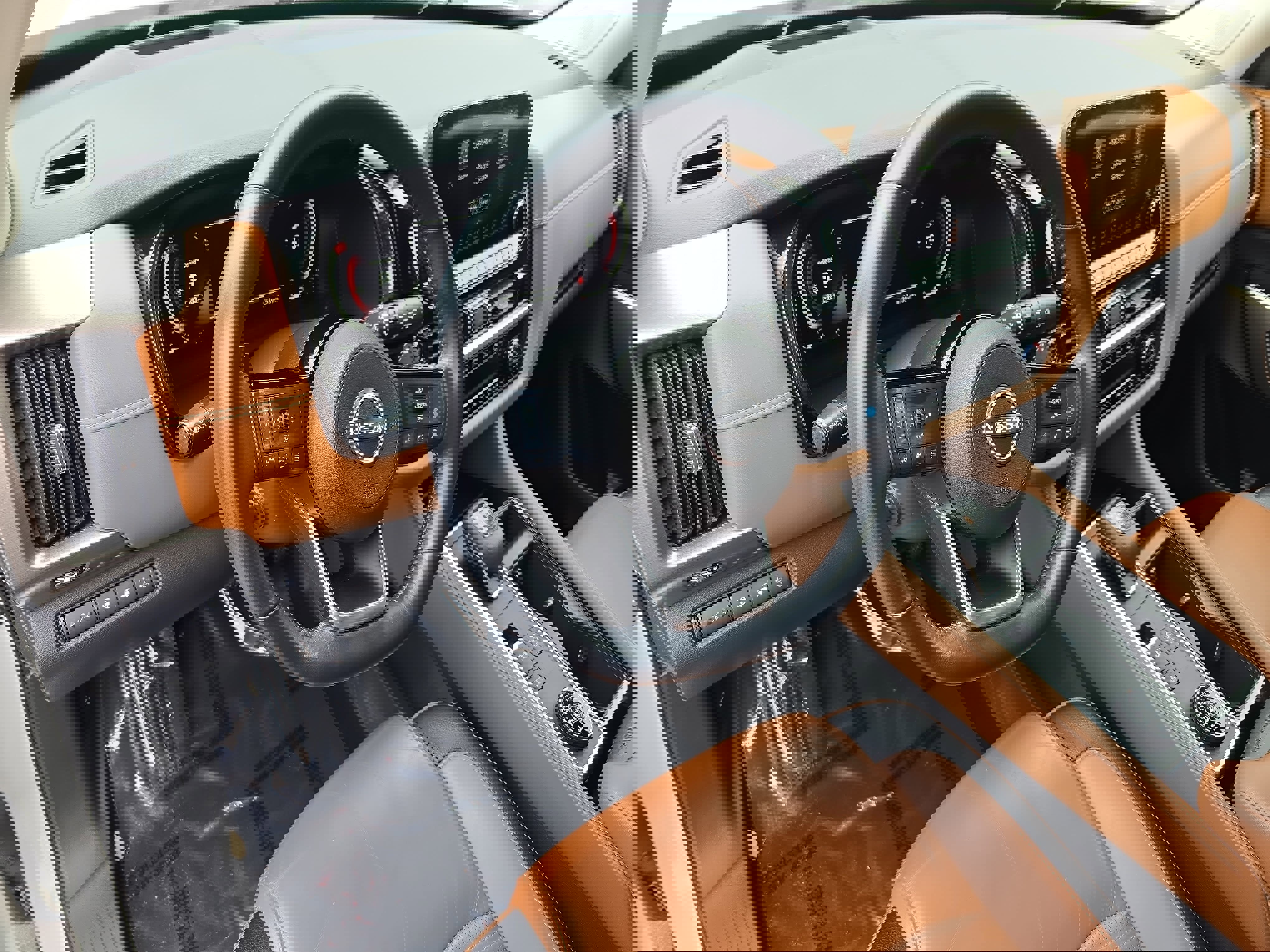 Certified 2023 Nissan Pathfinder Platinum image 16