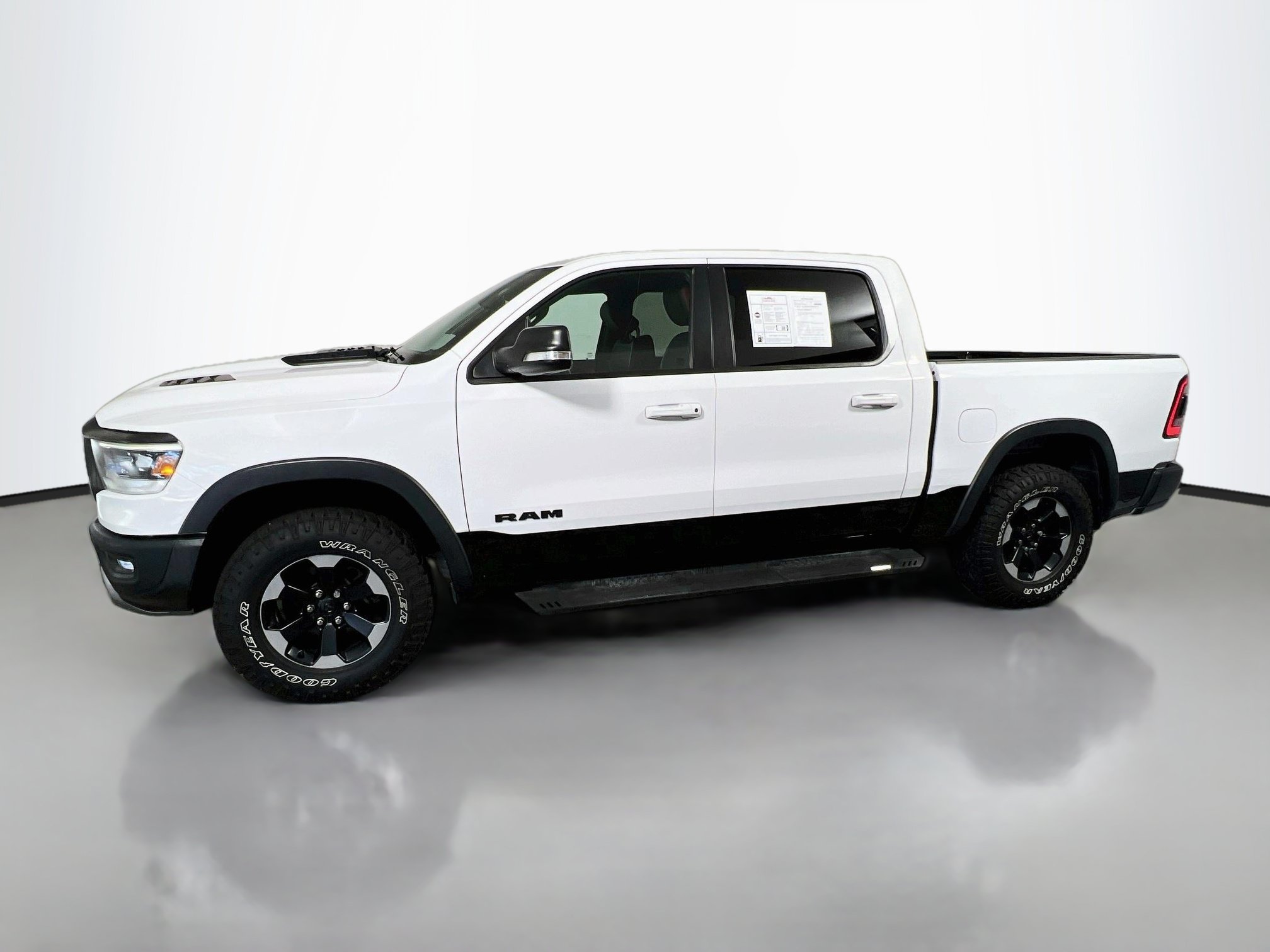 Used 2020 RAM 1500 Rebel w/ Rebel Level 1 Equipment Group AWD/4WD image 8