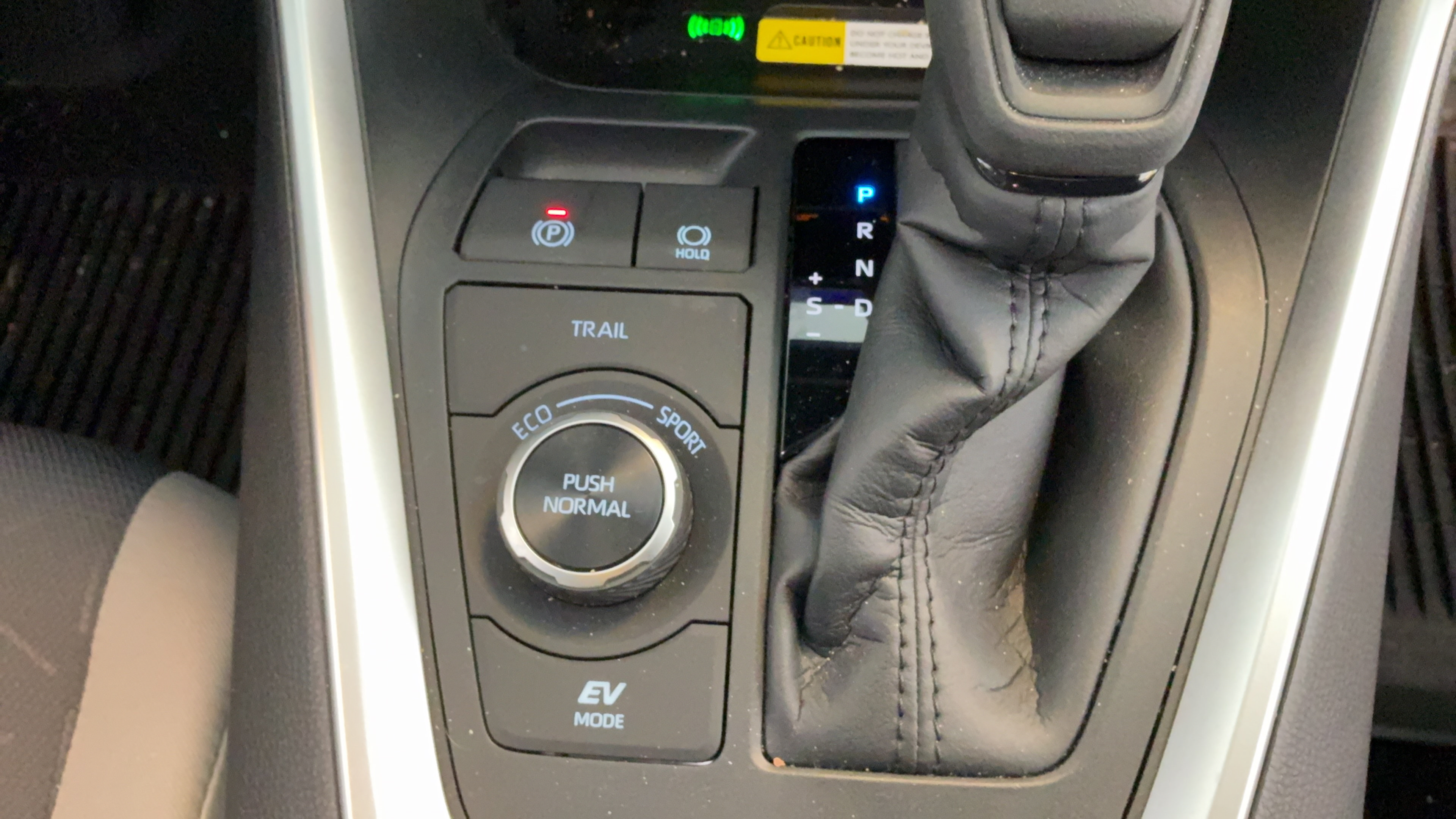 Used 2025 Toyota RAV4 XLE w/ Convenience Package AWD/4WD image 38