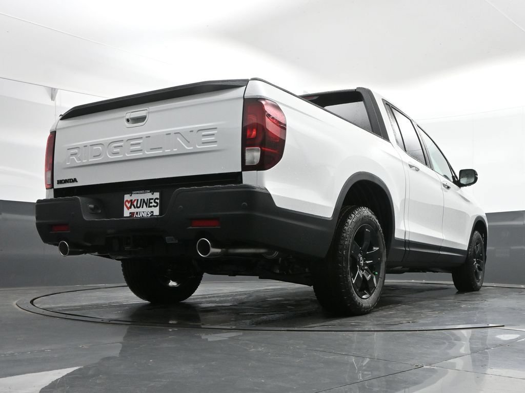 New 2026 Honda Ridgeline Black Edition image 31
