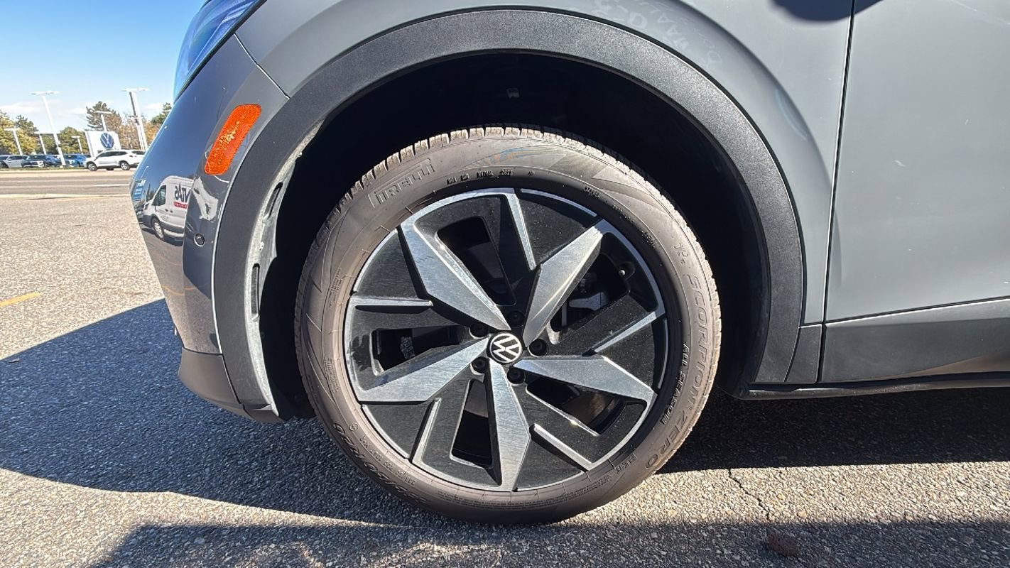 Used 2024 Volkswagen ID.4 Pro S image 31
