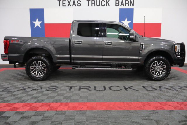 Used 2018 Ford F250 Lariat w/ Lariat Ultimate Package AWD/4WD image 15