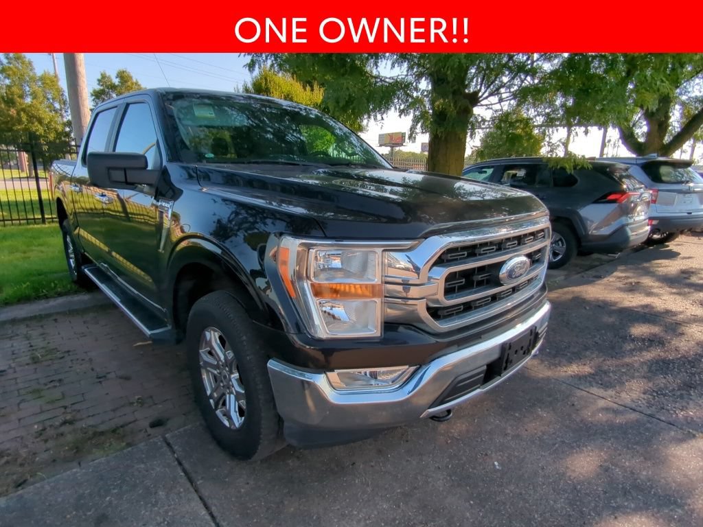 Used 2022 Ford F150 XLT w/ XTR Package AWD/4WD image 3