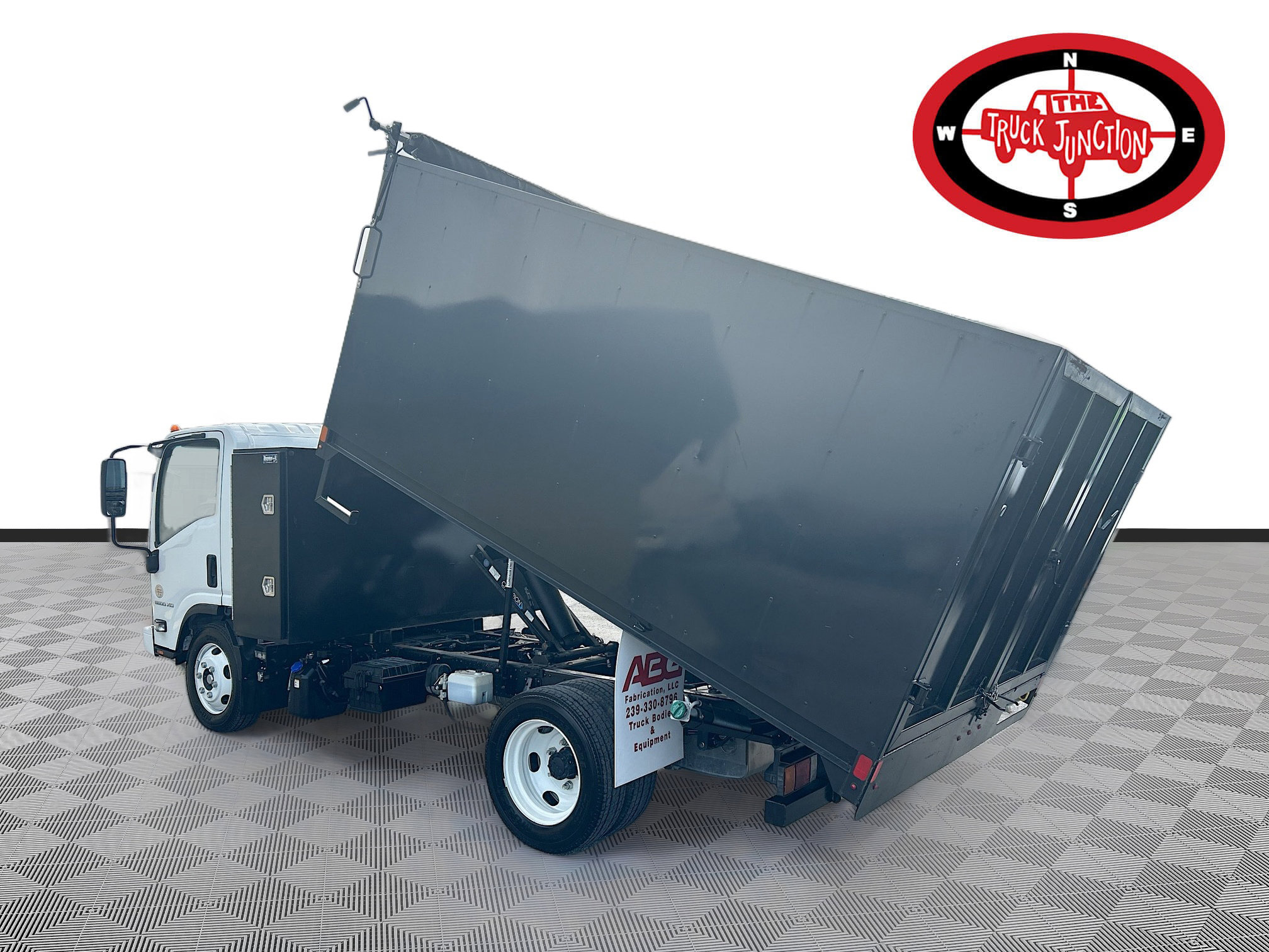 Used 2023 Chevrolet Low Cab Forward 5500XD RWD image 5