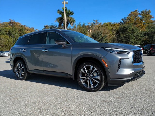 Certified 2023 INFINITI QX60 Luxe w/ Cargo Package image 2